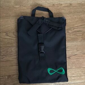 Nfinity Uniformer with green logo